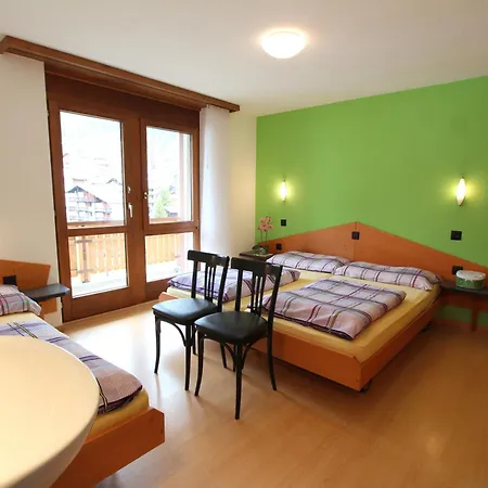 Ferienhaus-apartment Golf דירה *